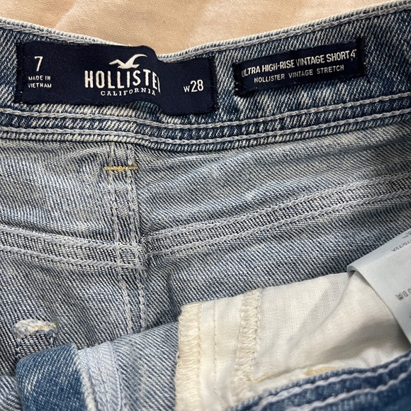 Hollister Womens Jeans Size 7 Blue Ultra High Rise Vintage Short 4" Denim - Picture 5 of 9